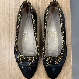 Chanel kitten heel ballet shoes